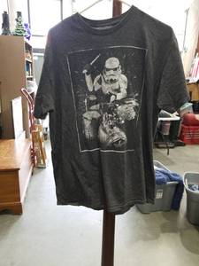 lot 3744 image: Star Wars Stormtrooper Drummer T-Shirt