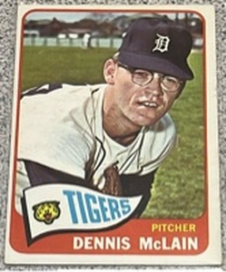 lot 125 image: 1965 Topps Baseball Card #236 - Dennis McLain Detroit Tigers