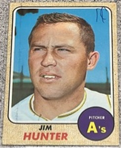 lot 134 image: 1968 Topps Baseball Card #385 - Jim Hunter