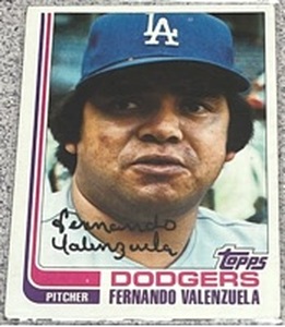lot 199 image: 1982 Topps Baseball Card #510 - Fernando Valenzuela Los Angeles Dodgers