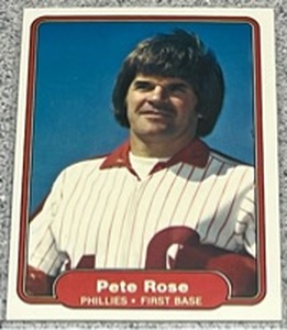 lot 206 image: 1982 Fleer Baseball Card #256 - Pete Rose Philadelphia Phillies