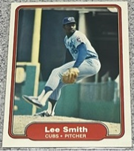 lot 207 image: 1982 Fleer Baseball Card #603 - Lee Smith Chicago Cubs