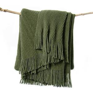 lot 6240 image: lifein Throw Blanket for Couch, Soft Green Boho Decor Bed Throw,Cozy Knitted Chenille Farmhouse Lightweight Throw(Olive Green,50  60)