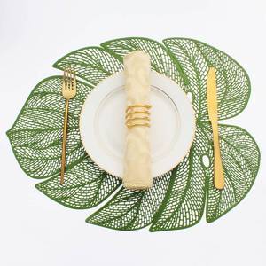 lot 6255 image: Evevda Green Leaf Shaped Vinyl Placemats for Dinner Table Set of 6 Metallic Plastic Green Place Mats Wipeable 6Pcs Table Mats for Wedding Annersary Dinner Table Decoration Mats(17.7x13.8inch45x35cm)