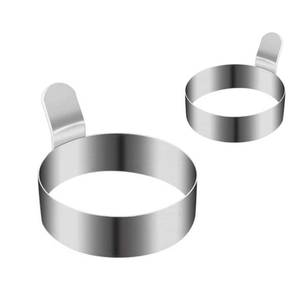 lot 12338 image: NovaFuse Set of 4 Fried Egg Moulds, Stainless Steel Egg Rings, Omelette Mould, Pancake Mould (Used)