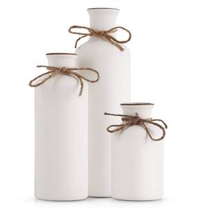 lot 14253 image: White Ceramic Vase Set - 3 Small Vases, Minimalist Decor Boho Vases, Modern Farmhouse Home D�cor Accents, Living Room Centerpieces for Home D�cor Room,Entryway, Bookshelf, Mantel, Shelf D�cor