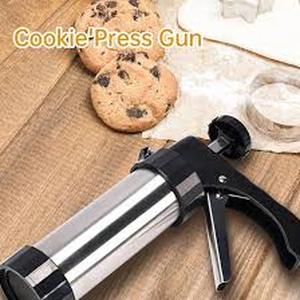 lot 6040 image: Cookie Press Set with 13 Discs and 8 Nozzles for Baking
