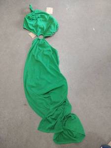 lot 2222 image: Ladys green dress size small