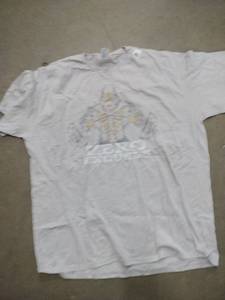 lot 2235 image: Zero excuse Bigfoot t-shirt gray size 3 XL