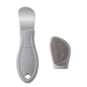 lot 10423 image: Blackhead Remover Tool,Silicone Face Scrubber, 2 in 1 Nose Scraper for Deep Cleansing,Skin Scrubber Face Spatula, Nose Blackhead Remover, Pore Cleaner Skin Care Tool for Men and Women (Light Gray)