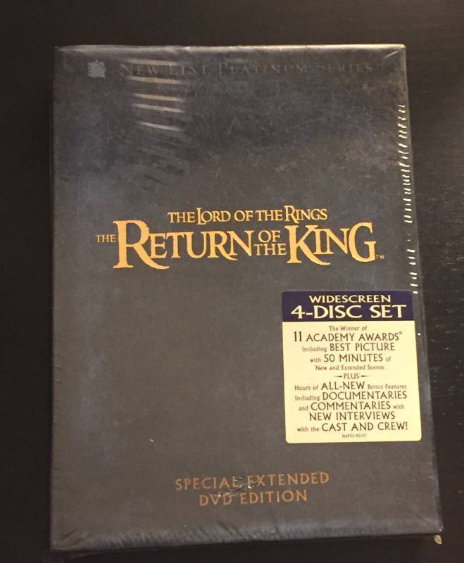 lot 22319 image: The Lord of the Rings The Return of the King (Special Extended Edition) - Retail $26