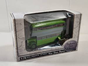 lot 117 image: 176 Scale Die-Cast Guy Arab II Utility Bus SOUTHDOWN - War Time Buses Collection