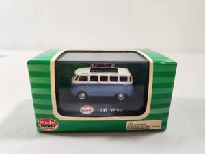 lot 128 image: Model Power Minis 187 VW Bus Die Cast Metal