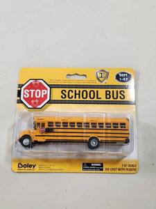 lot 133 image: Boley 187 Scale Die Cast School Bus Model