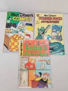 lot 260 image: Disney Comic Books Collection Mixed Titles