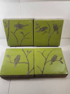 lot 348 image: Decorative Ceramic Tile Set with Bird Design