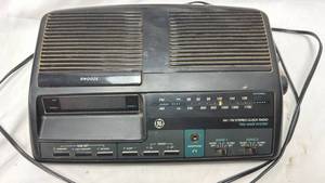 lot 169 image: GE AMFM Stereo Clock Radio with Dual Wake System