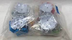 lot 197 image: 4 Piece Throw ��N Pop Pokeball Battle Set