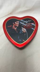 lot 199 image: Elvis Presley 1968 Comeback Special Russell Stover Heart Tin