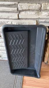 lot 210 image: Purdy NEST Professional Paint Tray for Rollers