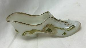 lot 244 image: Decorative Milk Glass Slipper with Floral Design