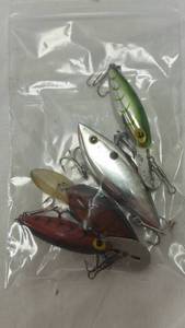 lot 255 image: Fishing Lure Set