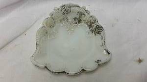 lot 259 image: Decorative Milk Glass Tray with Ornate Border