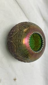 lot 273 image: Carnival Glass Bowl with Geometric Pattern