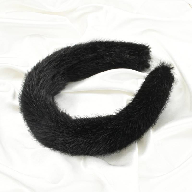 lot 56290 image: Faux Fur Headband, Soft Headbands for Women Girl, Non-Slip Fashion Hairbands Hair Accessories (Black) - Retail $10