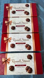 lot 2058 image: Russell Stover Pecan Delights Chocolate Gift Boxes
