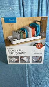 lot 3048 image: YouCopia StoraLid Expandable Kitchen Lid Organizer with 8 Adjustable Dividers
