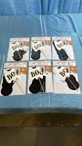 lot 3051 image: Halloween BOO Ghost Origami Craft Kit Set of 6