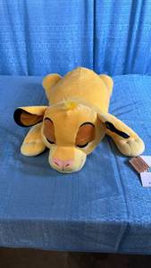 lot 3083 image: Disney Cuddlez Simba Plush Toy Lion King