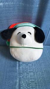 lot 8018 image: Peanuts Snoopy Christmas Elf Squishmallow Plush Toy