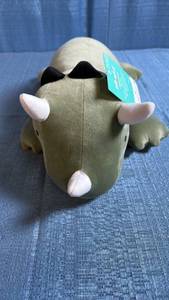 lot 8064 image: Pillowfort Brand 3lb Weighted Dinosaur Stuffed Animal Toy in Green Color