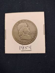lot 52981 image: 1954 Benjamin Franklin silver half dollar