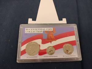 lot 59506 image: 1976 Bicentennial coin collection set