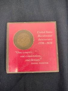 lot 59510 image: 1976 United States Bicentennial Anniversary 1776-1976 Medal John Adams Daniel Webster Medal Uncirculated