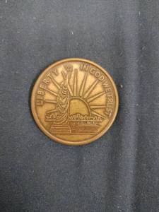 lot 59520 image: Statue of Liberty Commemorative Bronze Medal
