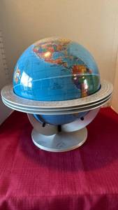 lot 1018 image: World globe on stand