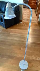 lot 1042 image: Adjustable Shade Floor Lamp 5 ft