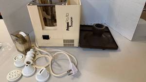 lot 1108 image: Another Prima Pasta inoxpran pasta maker with accessories