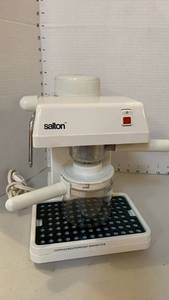 lot 1109 image: Salton Cappuccino Espresso Maker EX8 White Coffee Machine