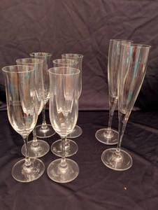 lot 1207 image: Crystal Champagne Flutes