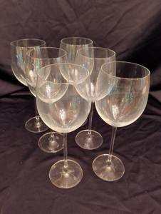 lot 1213 image: Set of 6 Clear Wine Glasses