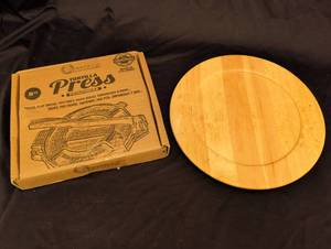 lot 1248 image: Victoria 8 Inch Tortilla Press with Original Box, 13 inch wood plate