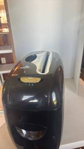 lot 1417 image: Fellowes Black Paper Shredder