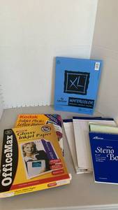 lot 1422 image: Photo paper and pads and watercolor sketch pad
