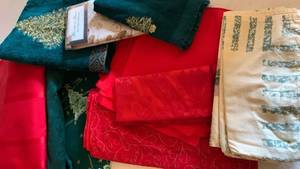 lot 1506 image: Tablecloths napkins and towels