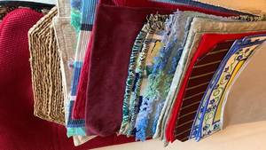 lot 1510 image: Place mats
